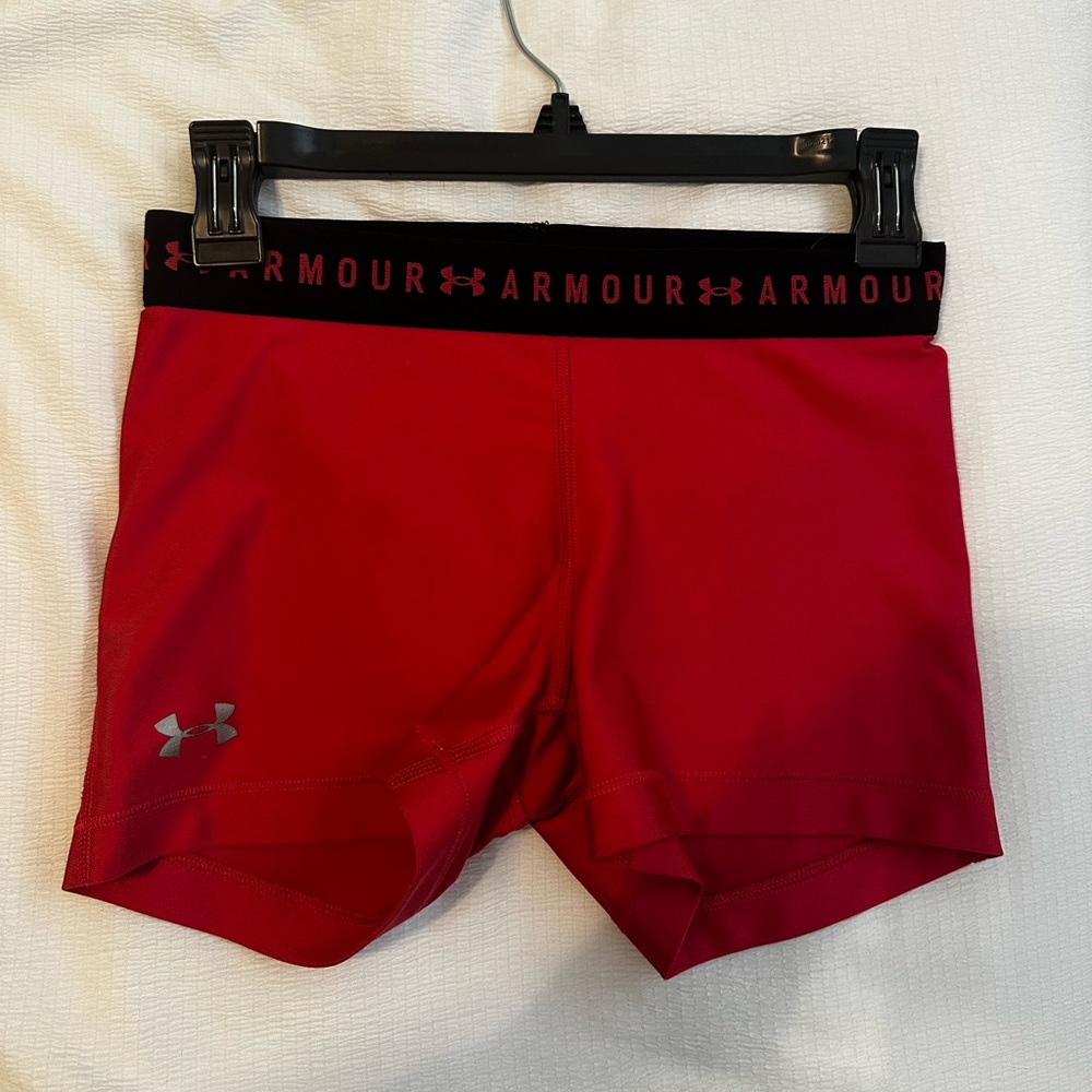 UNDER ARMOUR Women's HeatGear Armour Shorty Shorts -medium - hot pink